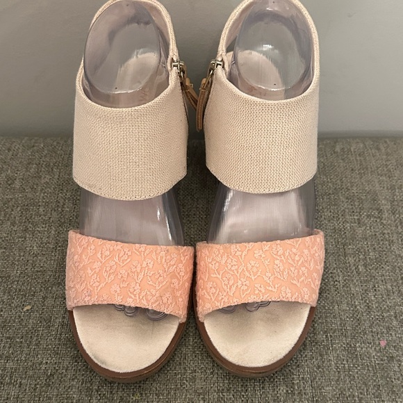 Tom’s women’s Light Pink Slingback Heeled Sandals Size 9 - Picture 2 of 8